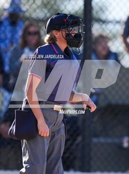 Thumbnail 3 in Pueblo Central vs. Palmer Ridge (CHSAA 4A Quarterfinal) photogallery.