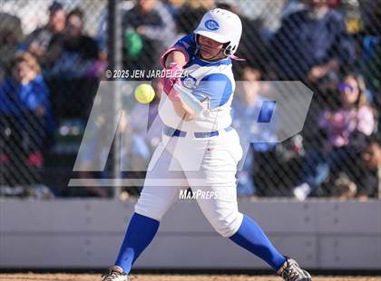 Thumbnail 3 in Pueblo Central vs. Palmer Ridge (CHSAA 4A Quarterfinal) photogallery.