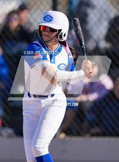 Thumbnail 1 in Pueblo Central vs. Palmer Ridge (CHSAA 4A Quarterfinal) photogallery.