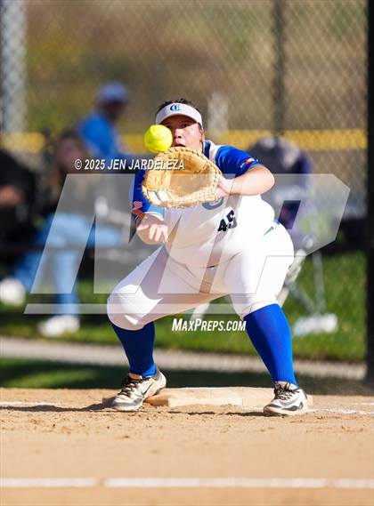Thumbnail 1 in Pueblo Central vs. Palmer Ridge (CHSAA 4A Quarterfinal) photogallery.