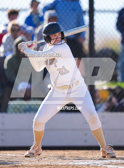 Thumbnail 3 in Pueblo Central vs. Palmer Ridge (CHSAA 4A Quarterfinal) photogallery.