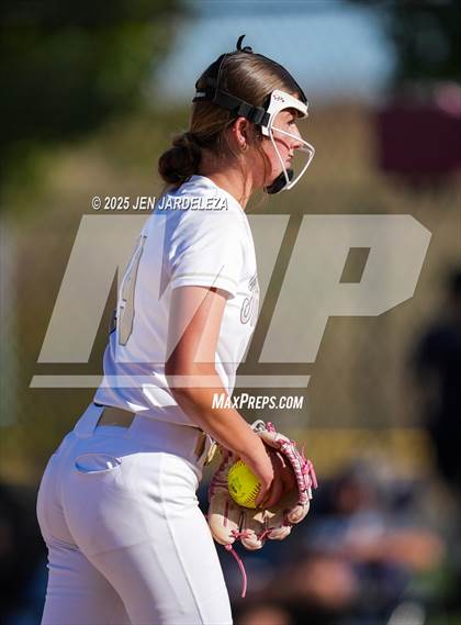 Thumbnail 1 in Pueblo Central vs. Palmer Ridge (CHSAA 4A Quarterfinal) photogallery.