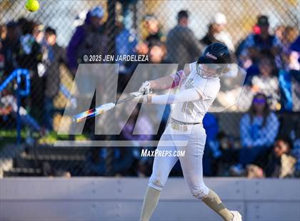 Thumbnail 3 in Pueblo Central vs. Palmer Ridge (CHSAA 4A Quarterfinal) photogallery.