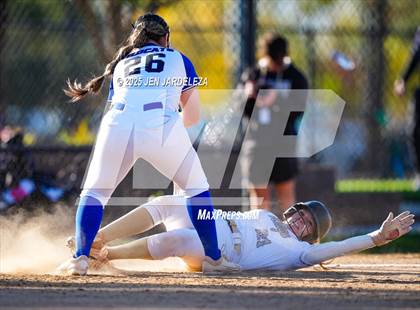 Thumbnail 2 in Pueblo Central vs. Palmer Ridge (CHSAA 4A Quarterfinal) photogallery.