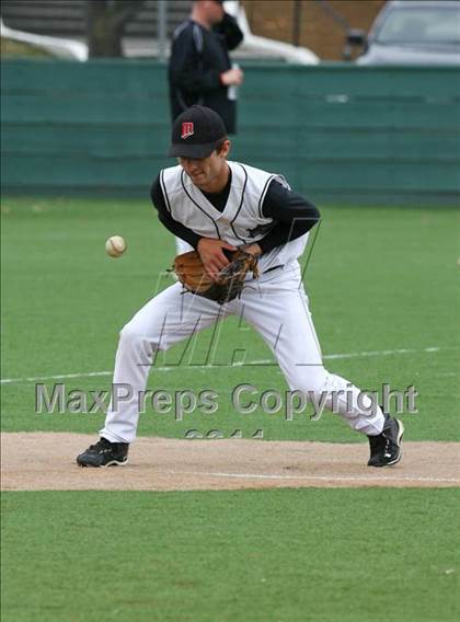 Thumbnail 3 in Marin Catholic vs. McKinleyville (CIF NCS D4 Final) photogallery.