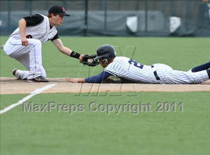 Thumbnail 3 in Marin Catholic vs. McKinleyville (CIF NCS D4 Final) photogallery.