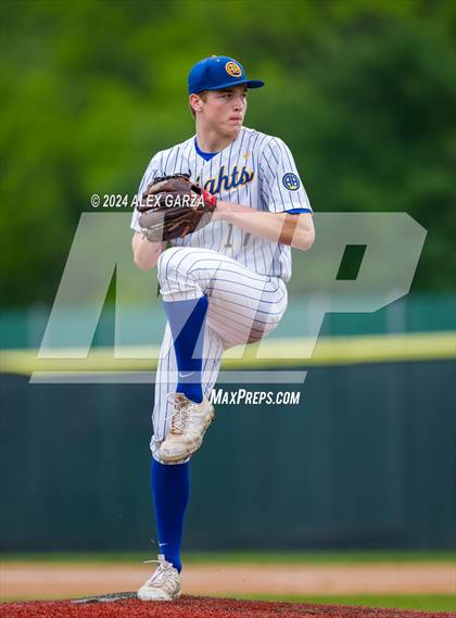 Thumbnail 3 in Johnson @ Alamo Heights photogallery.