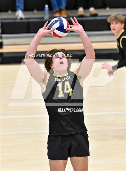 Thumbnail 3 in Lawrence North @ Noblesville photogallery.