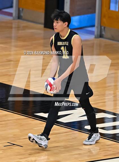 Thumbnail 2 in Lawrence North @ Noblesville photogallery.
