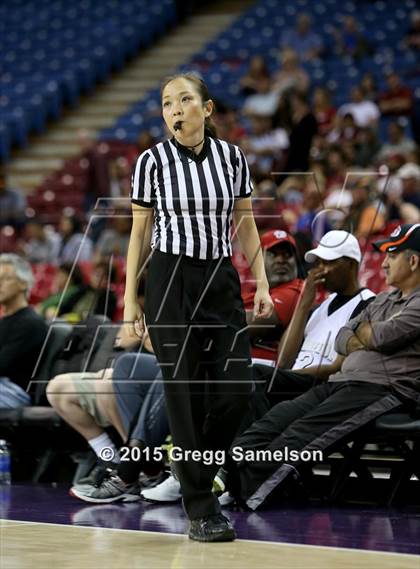 Thumbnail 1 in McClatchy vs. Oak Ridge (CIF NorCal Regional D1 Final) photogallery.