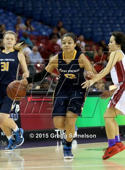 Thumbnail 2 in McClatchy vs. Oak Ridge (CIF NorCal Regional D1 Final) photogallery.