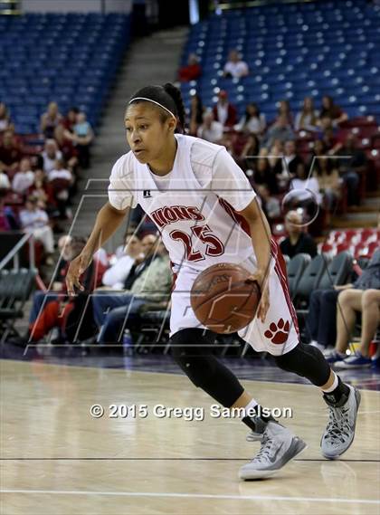 Thumbnail 3 in McClatchy vs. Oak Ridge (CIF NorCal Regional D1 Final) photogallery.