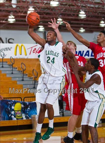 Thumbnail 1 in Judson vs. DeSoto (McDonald's Texas Invitational) photogallery.