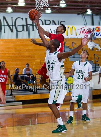 Thumbnail 3 in Judson vs. DeSoto (McDonald's Texas Invitational) photogallery.