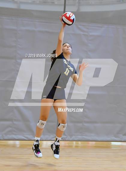 Thumbnail 1 in Desert Vista vs. Cathedral Catholic (Nike Tournament of Champions) photogallery.