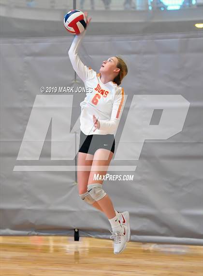 Thumbnail 2 in Desert Vista vs. Cathedral Catholic (Nike Tournament of Champions) photogallery.