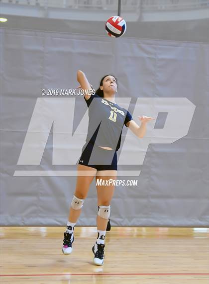 Thumbnail 2 in Desert Vista vs. Cathedral Catholic (Nike Tournament of Champions) photogallery.