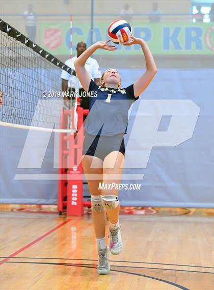 Thumbnail 1 in Desert Vista vs. Cathedral Catholic (Nike Tournament of Champions) photogallery.
