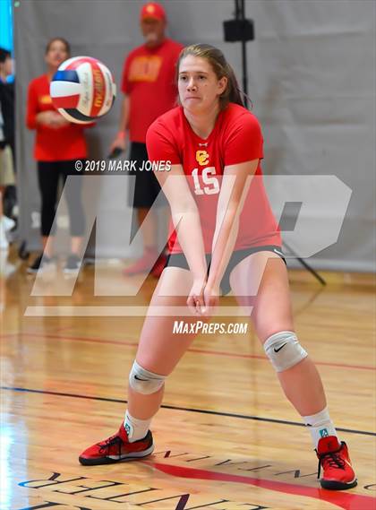 Thumbnail 2 in Desert Vista vs. Cathedral Catholic (Nike Tournament of Champions) photogallery.