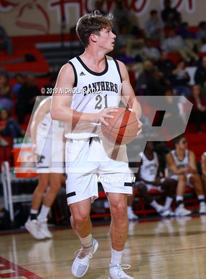Thumbnail 3 in Peninsula vs. Saugus (Ryse Williams/Pac Shores Tournament) photogallery.