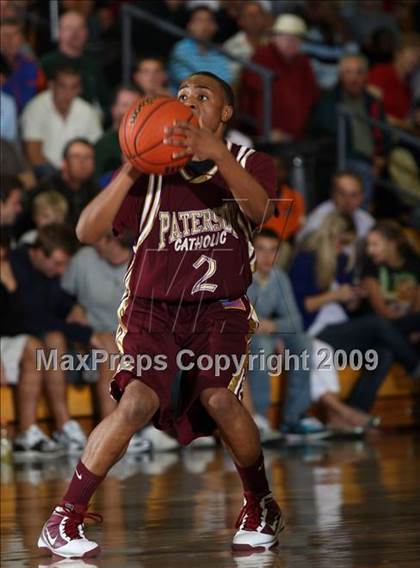 Thumbnail 3 in Montverde Academy vs. Paterson Catholic (City of Palms Classic) photogallery.