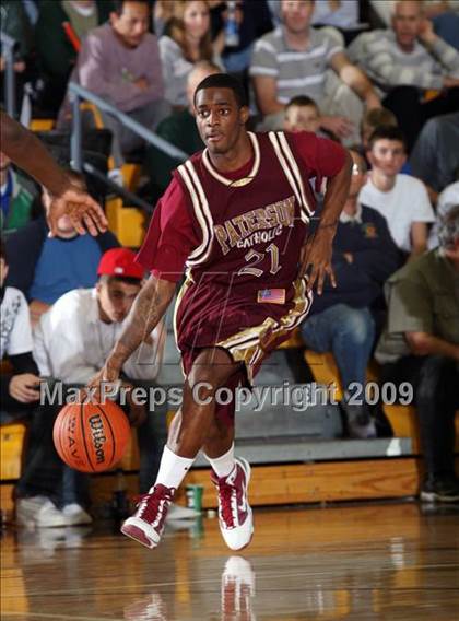Thumbnail 1 in Montverde Academy vs. Paterson Catholic (City of Palms Classic) photogallery.