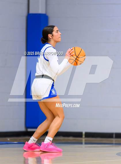 Thumbnail 1 in North Wilkes @ Community School of Davidson photogallery.