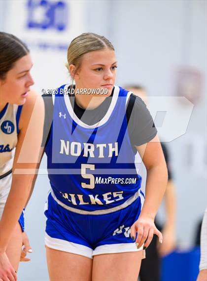 Thumbnail 1 in North Wilkes @ Community School of Davidson photogallery.