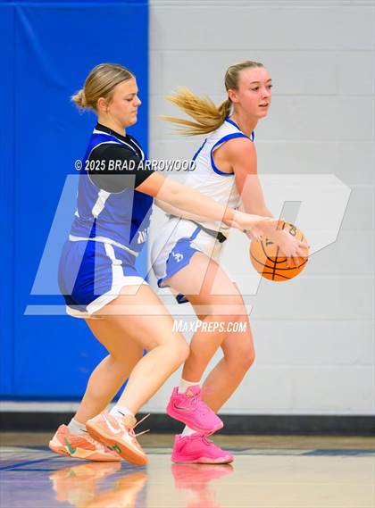 Thumbnail 2 in North Wilkes @ Community School of Davidson photogallery.