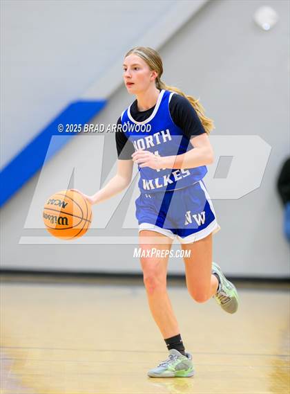 Thumbnail 1 in North Wilkes @ Community School of Davidson photogallery.