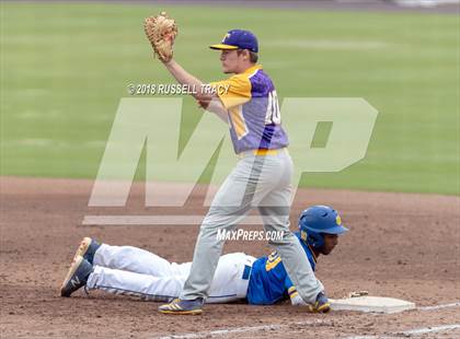 Thumbnail 2 in Tallwood vs Oscar Smith photogallery.