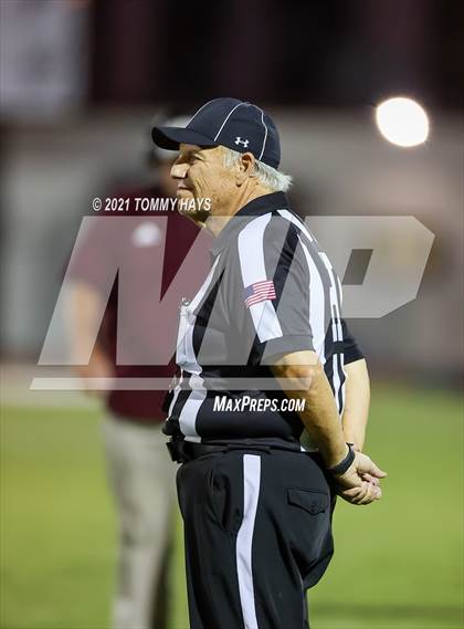 Thumbnail 1 in Hondo @ Uvalde photogallery.