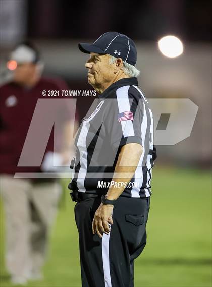 Thumbnail 3 in Hondo @ Uvalde photogallery.