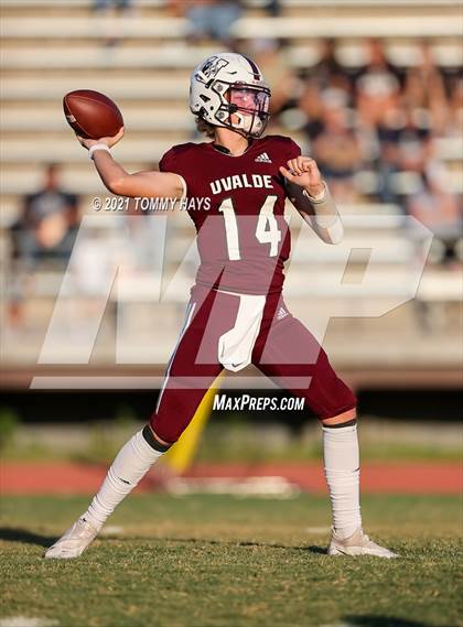 Thumbnail 1 in Hondo @ Uvalde photogallery.