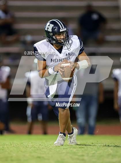 Thumbnail 2 in Hondo @ Uvalde photogallery.