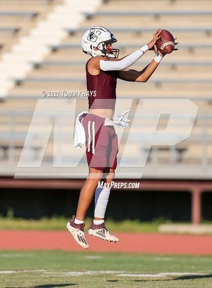 Thumbnail 1 in Hondo @ Uvalde photogallery.