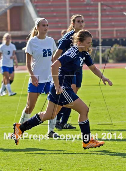 Thumbnail 3 in Community School of Davidson vs. East Carteret (NCHSAA 1A Final) photogallery.