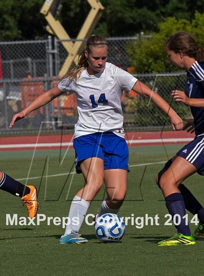 Thumbnail 3 in Community School of Davidson vs. East Carteret (NCHSAA 1A Final) photogallery.