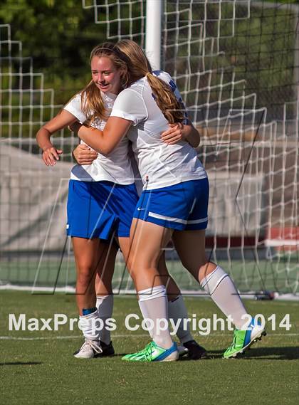 Thumbnail 1 in Community School of Davidson vs. East Carteret (NCHSAA 1A Final) photogallery.