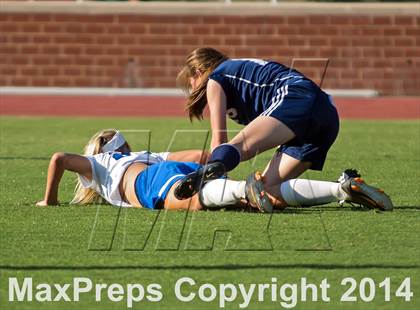 Thumbnail 2 in Community School of Davidson vs. East Carteret (NCHSAA 1A Final) photogallery.