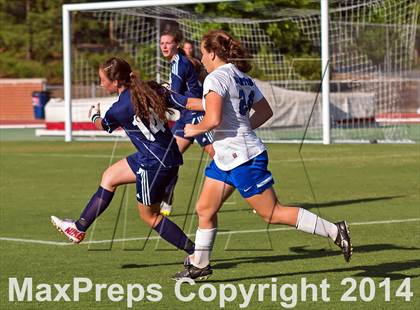 Thumbnail 3 in Community School of Davidson vs. East Carteret (NCHSAA 1A Final) photogallery.