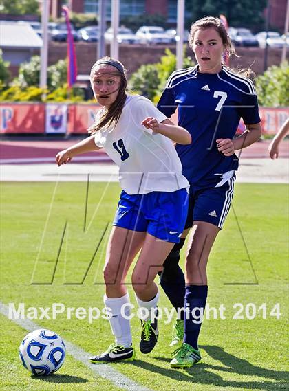 Thumbnail 1 in Community School of Davidson vs. East Carteret (NCHSAA 1A Final) photogallery.