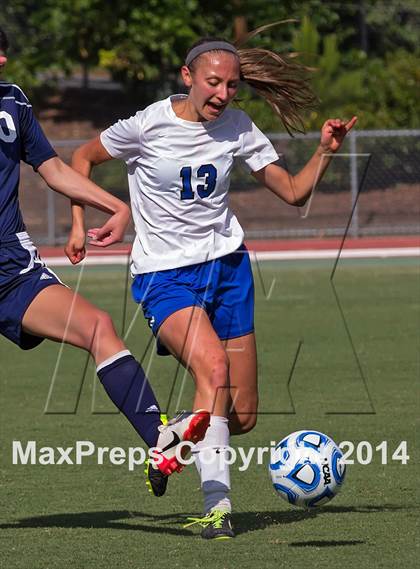 Thumbnail 3 in Community School of Davidson vs. East Carteret (NCHSAA 1A Final) photogallery.