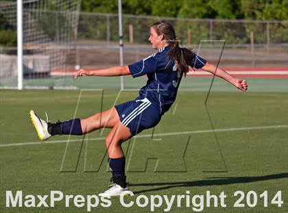 Thumbnail 2 in Community School of Davidson vs. East Carteret (NCHSAA 1A Final) photogallery.