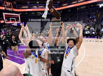 Thumbnail 1 in Chatsworth vs. Monterey (CIF State D4 Final) photogallery.