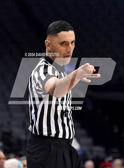 Thumbnail 3 in Chatsworth vs. Monterey (CIF State D4 Final) photogallery.