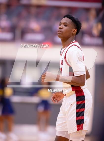 Thumbnail 2 in Eagle's Landing vs Warner Robins  photogallery.