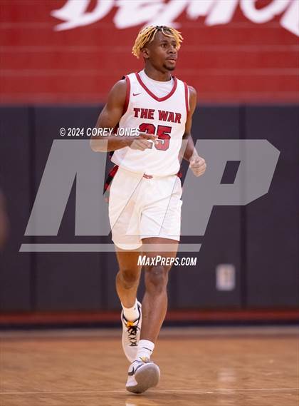Thumbnail 1 in Eagle's Landing vs Warner Robins  photogallery.