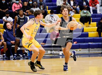Thumbnail 2 in East Coweta vs. Pace Academy (Tournament of Champions Holiday Classic) photogallery.
