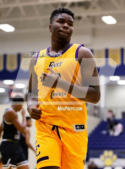 Thumbnail 1 in East Coweta vs. Pace Academy (Tournament of Champions Holiday Classic) photogallery.